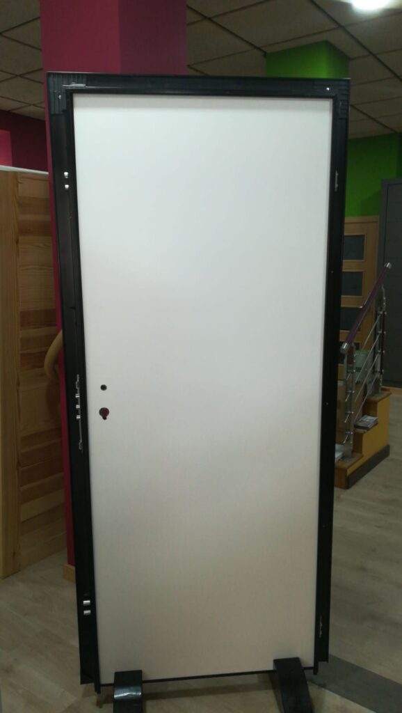 Puertas acorazadas y contraincendios sin obra
